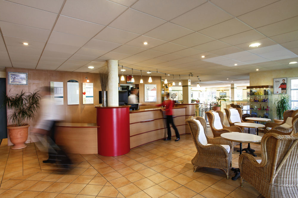 Ibis Manosque Cadarache Hotel Екстериор снимка